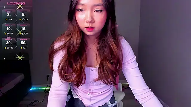 Snapshot of Fluffy_Rose chatting on 11-04-25, 03:16 Fluffy Rose online show from 11-04-25, 03:16