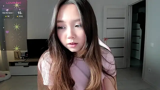 Fluffy Rose online show from 02-28-26, 10:16