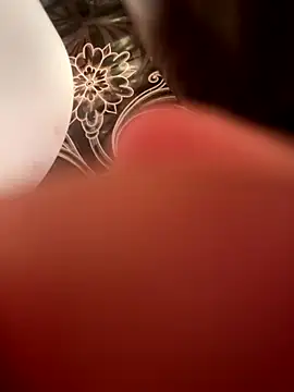 Apple-Boobs online show from 10-18-25, 07:58