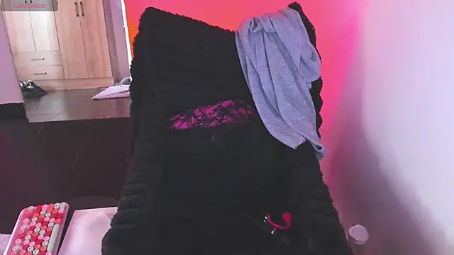 Snapshot of bonnie_moon_ chatting on 02-27-26, 06:08 bonnie moon online show from 02-27-26, 06:08