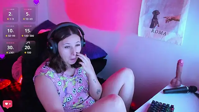 bonnie moon  online show from 06-27-26, 06:24