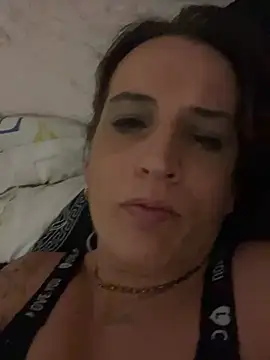 Snapshot of Haleytightlips1986 chatting on 03-23-26, 03:32 Haleytightlips1986 online show from 03-23-26, 03:32