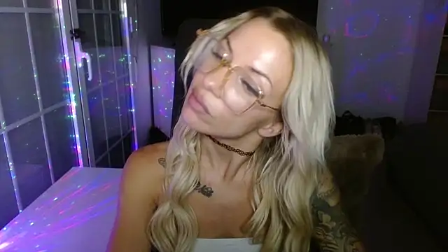 JuicyJanexo online show from 06-12-26, 05:06