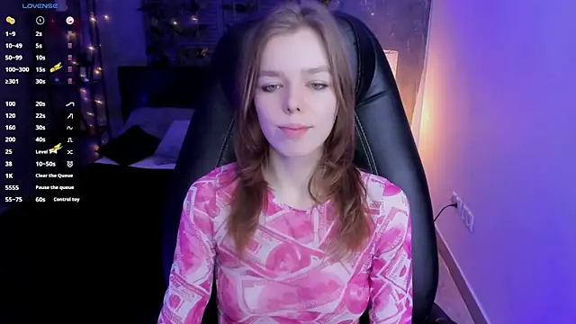 Tina Tayllor online show from 02-11-25, 12:27