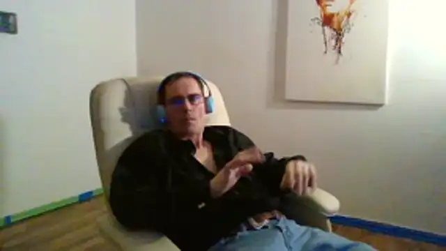 Snapshot of Minm666 chatting on 03-05-26, 09:11 Minm666 online show from 03-05-26, 09:11