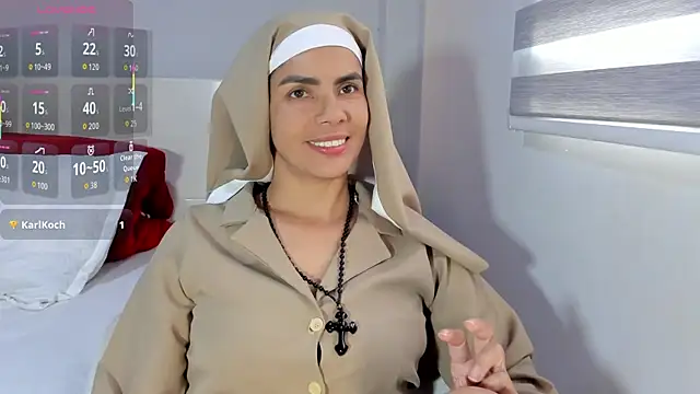 ClaraMariaMon online show from 10-14-25, 07:03