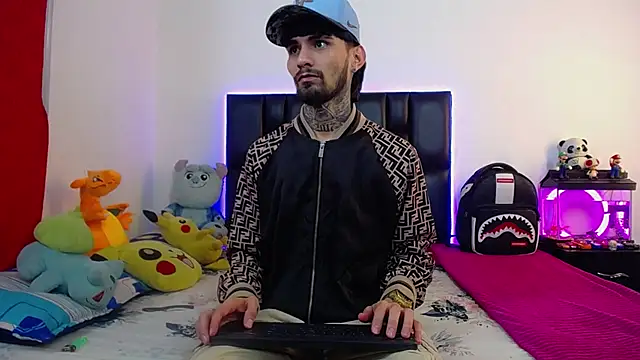 Brutal Sex Fucking online show from 06-27-26, 04:28