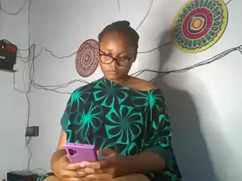 Snapshot of hot-tandy chatting on 03-13-25, 05:50 hot-tandy online show from 03-13-25, 05:50
