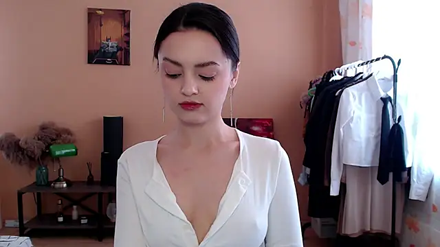 CuteRuby99 online show from 01-16-26, 05:44