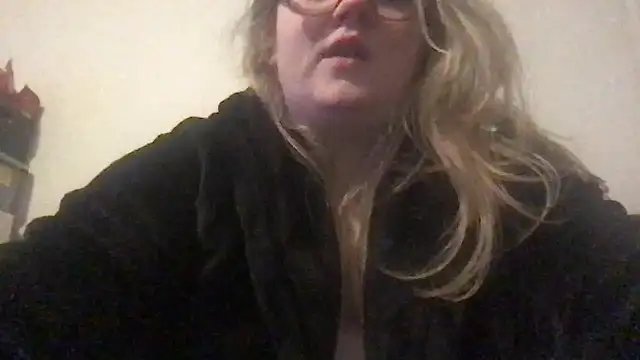 honeyyy24 online show from 01-11-25, 09:57