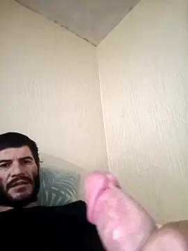 Snapshot of Gigolo4040 chatting on 10-21-25, 06:52 Gigolo4040 online show from 10-21-25, 06:52