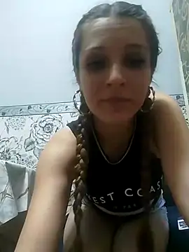 Amira 17 online show from 12-19-24, 06:12