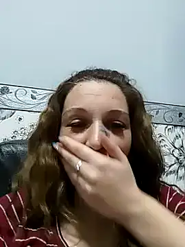 Amira 17 online show from 01-31-25, 10:21