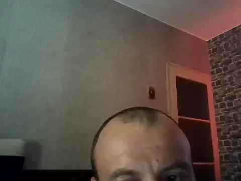 Nikolaiyy online show from 05-01-26, 01:43