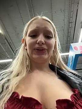 Snapshot of Milkyy_wway chatting on 03-05-26, 05:14 Milkyy wway online show from 03-05-26, 05:14