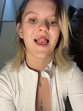 LeonaLoveFuck online show from 12-14-24, 11:29
