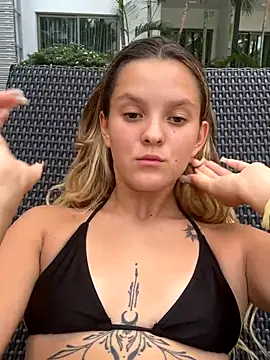 LeonaLoveFuck online show from 09-22-25, 03:41