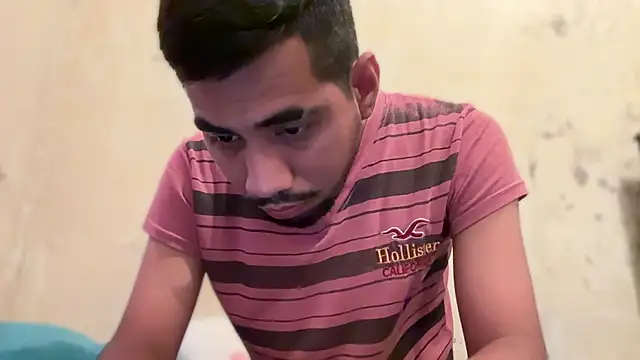EnriquePersian197 online show from 12-22-24, 01:33