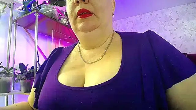  Sweet Woman online show from 02-19-26, 08:43