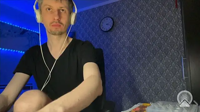 Aki-Laky online show from 03-26-26, 09:20