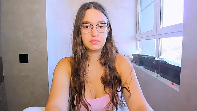 fancy bunny online show from 09-15-25, 07:41