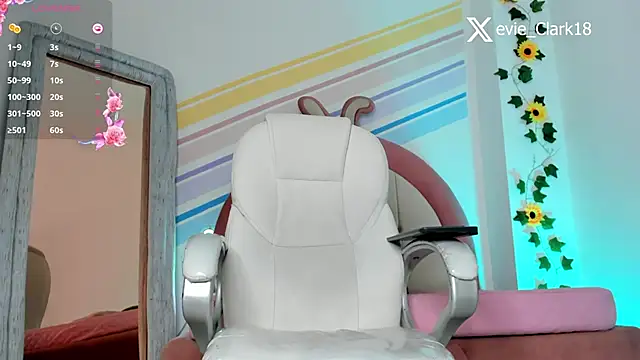 Evie Clark online show from 03-03-25, 07:39