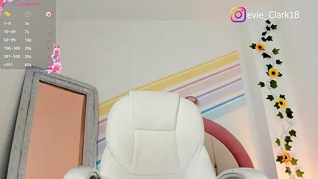 Evie Clark online show from 03-21-25, 08:08