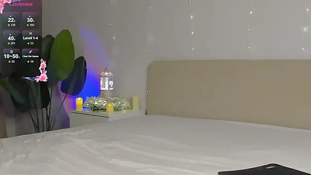 Emmanuelleee online show from 12-20-25, 06:09