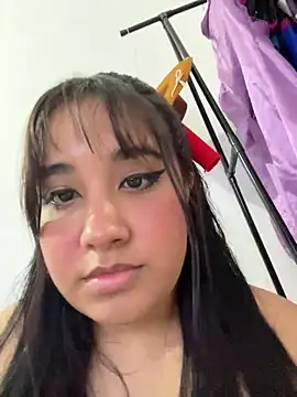 Snapshot of melyescobar chatting on 01-11-25, 12:07 melyescobar online show from 01-11-25, 12:07