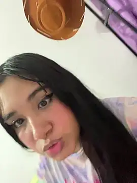 Snapshot of melyescobar chatting on 01-14-25, 12:03 melyescobar online show from 01-14-25, 12:03