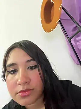 Snapshot of melyescobar chatting on 01-22-25, 12:06 melyescobar online show from 01-22-25, 12:06
