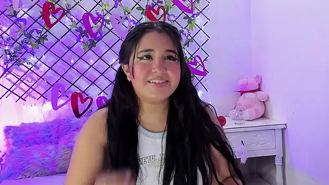 Snapshot of melyescobar chatting on 03-06-25, 03:02 melyescobar online show from 03-06-25, 03:02