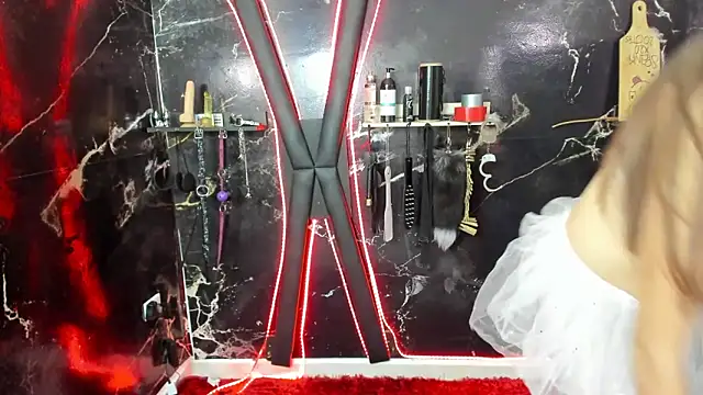 Snapshot of Bdsmsumision chatting on 01-09-25, 06:47 Bdsmsumision online show from 01-09-25, 06:47