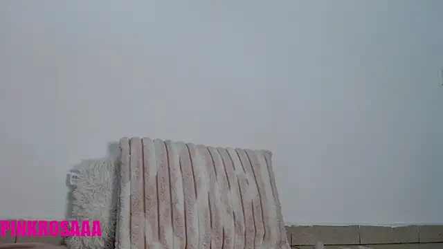 pinkrosaaa online show from 06-19-26, 10:41