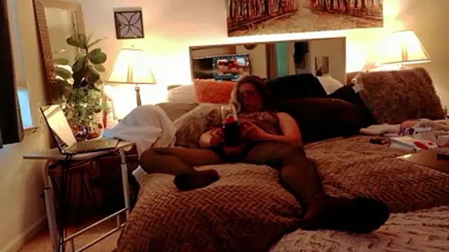 NinasNylonz online show from 05-19-26, 02:51