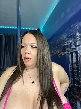 curvyfunlover online show from 05-05-26, 09:39