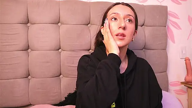 Sweet Sammy  online show from 11-04-25, 03:49