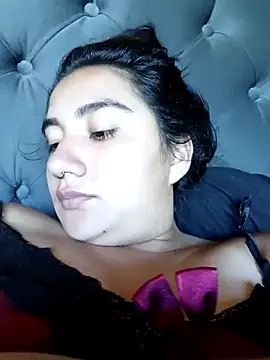 Hellen Alex online show from 10-15-25, 01:55