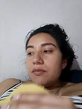 Hellen Alex online show from 04-30-26, 08:57