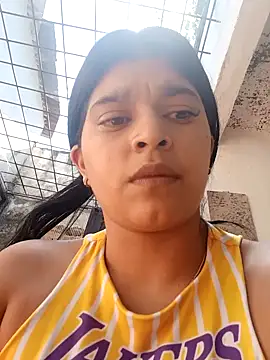 naughty-girl01 online show from 01-21-25, 06:45