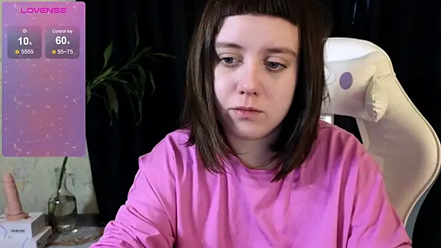 June shy0 online show from 03-06-25, 06:52