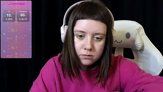 June shy0 online show from 03-08-25, 11:48