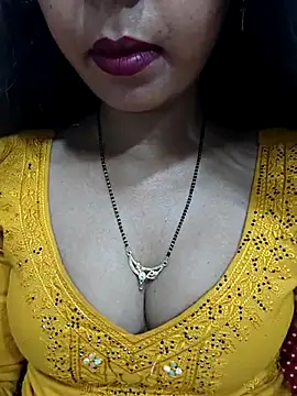 Snapshot of Sharmila-Singh chatting on 06-30-26, 05:41 Sharmila-Singh online show from 06-30-26, 05:41