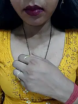 Snapshot of Sharmila-Singh chatting on 06-30-26, 06:31 Sharmila-Singh online show from 06-30-26, 06:31
