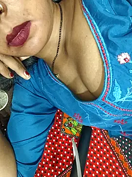 Snapshot of Sharmila-Singh chatting on 07-01-26, 06:40 Sharmila-Singh online show from 07-01-26, 06:40