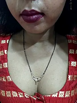 Snapshot of Sharmila-Singh chatting on 07-07-26, 06:47 Sharmila-Singh online show from 07-07-26, 06:47