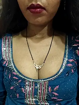 Snapshot of Sharmila-Singh chatting on 07-11-26, 08:17 Sharmila-Singh online show from 07-11-26, 08:17