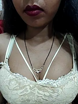 Snapshot of Sharmila-Singh chatting on 07-15-26, 05:56 Sharmila-Singh online show from 07-15-26, 05:56