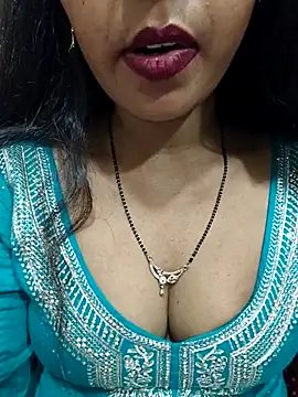 Snapshot of Sharmila-Singh chatting on 07-16-26, 06:25 Sharmila-Singh online show from 07-16-26, 06:25