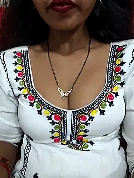 Snapshot of Sharmila-Singh chatting on 07-24-26, 07:23 Sharmila-Singh online show from 07-24-26, 07:23